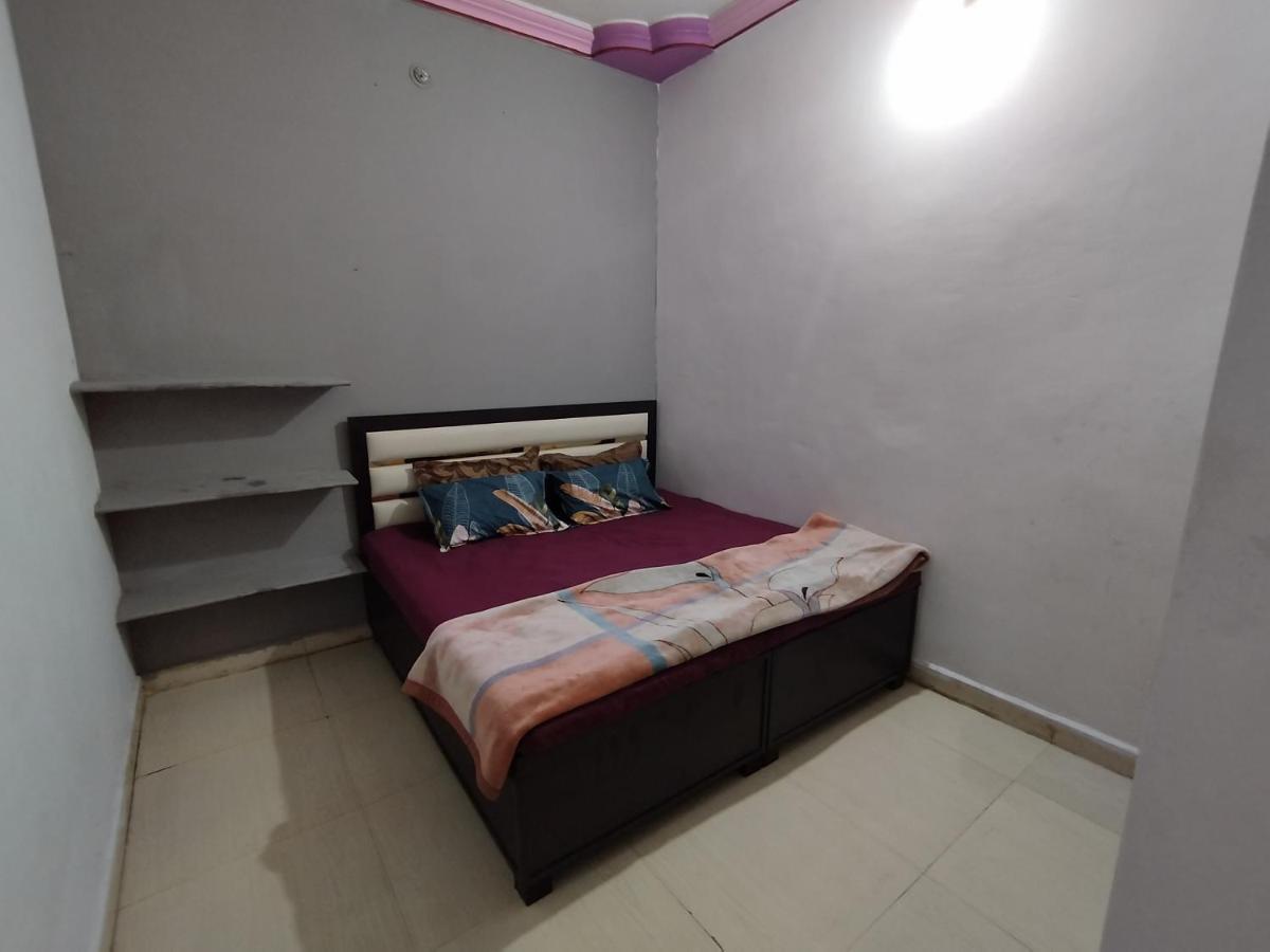 Kalpeshwar Homestay Ujjain Dış mekan fotoğraf